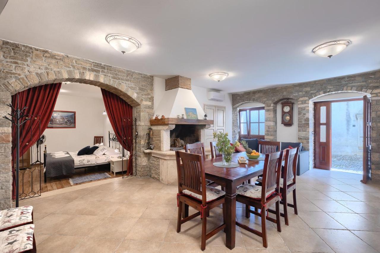 Pietro Apartment